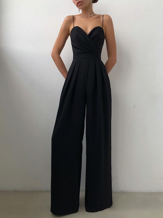 Libby jumpsuit med smala axelband, svart