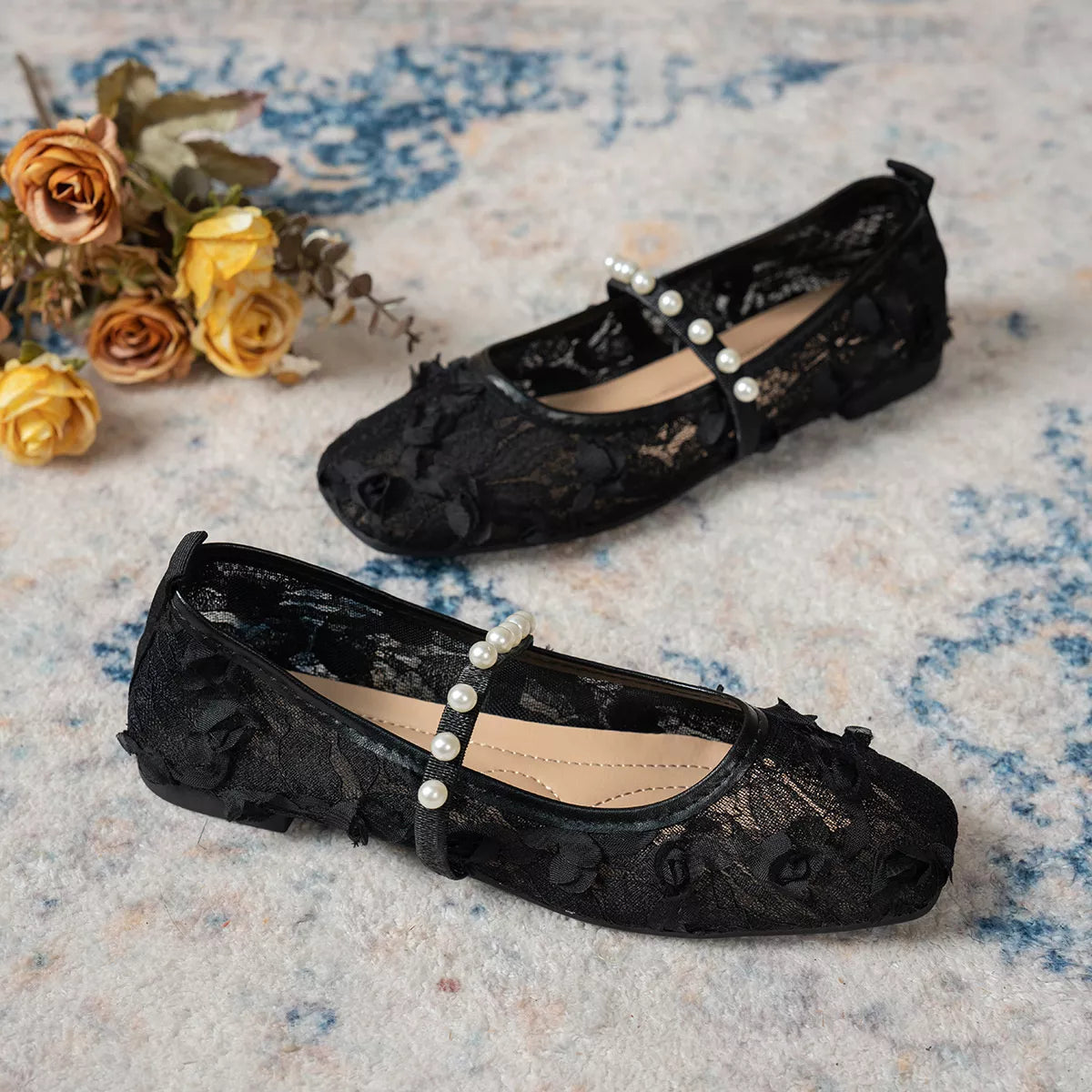 Colette slip-ons med spets