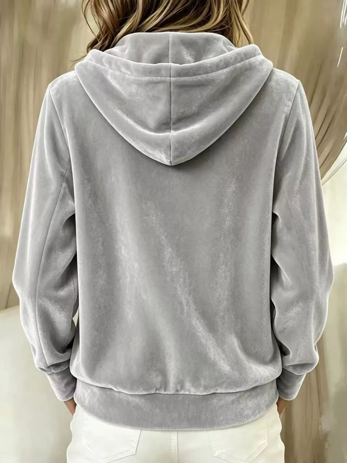 Susanne hoodie i sammet
