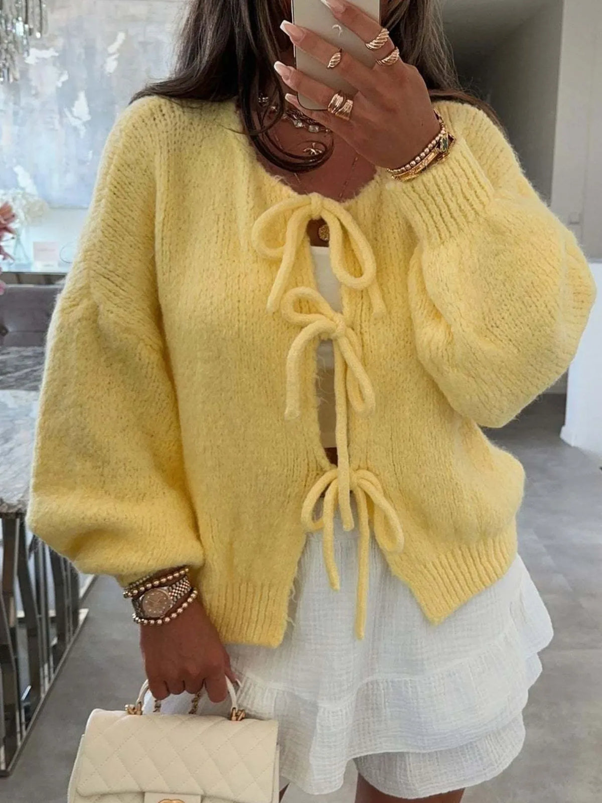 Kinga cardigan med rosett, gul