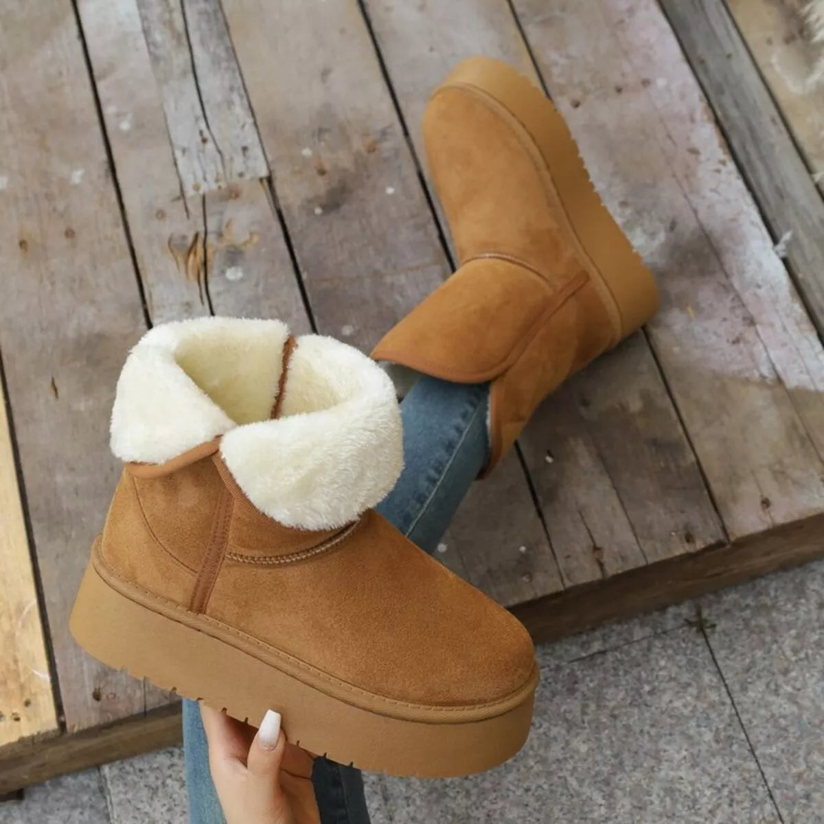 Estelle boots i läderlook