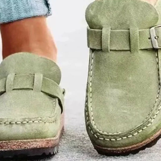Henna platta slip-ons