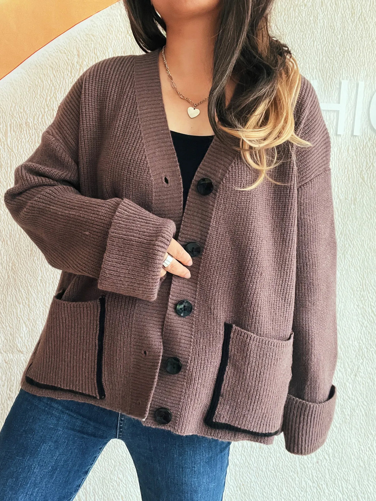 Lisette v-ringad cardigan
