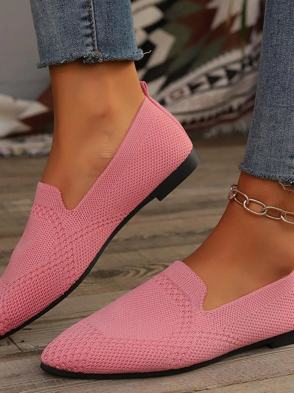 Xanthe spetsiga slip-ons, korallröd