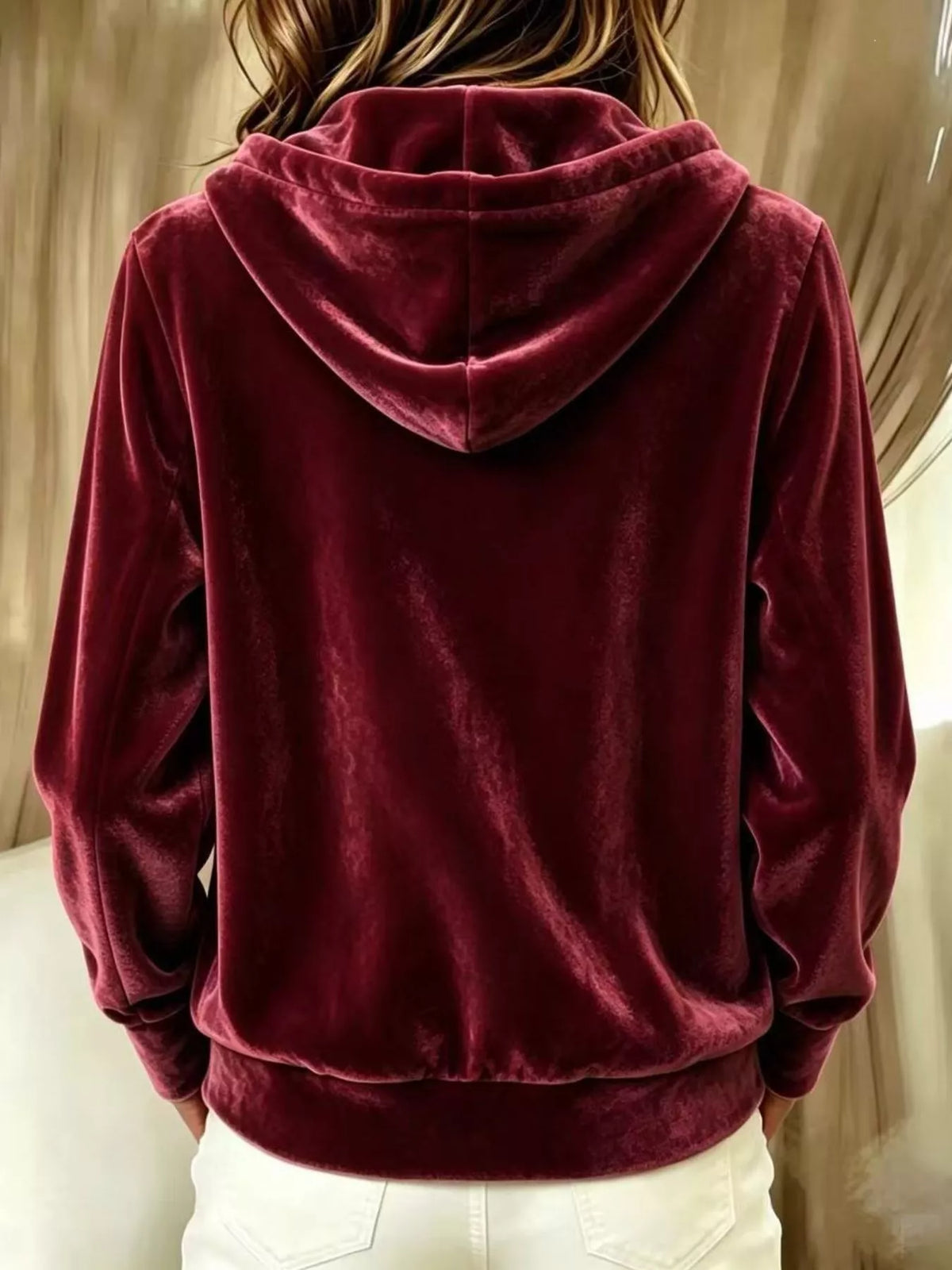 Susanne hoodie i sammet