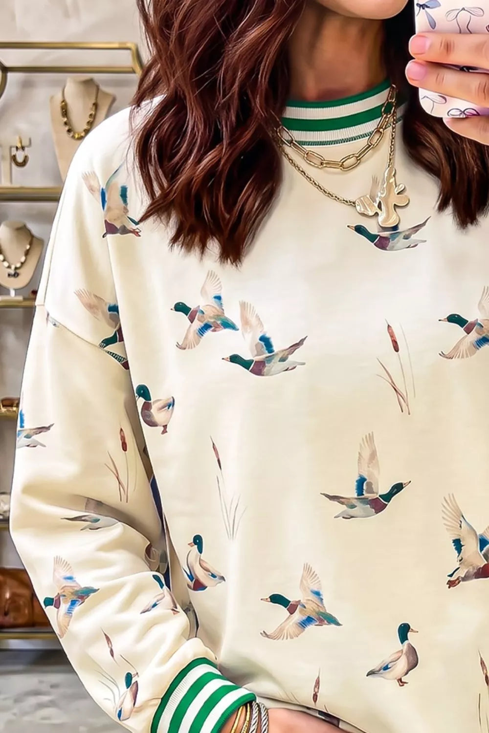 Birgitta sweatshirt med ankmotiv