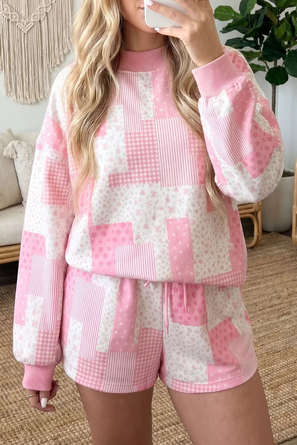 Almira blommigt set