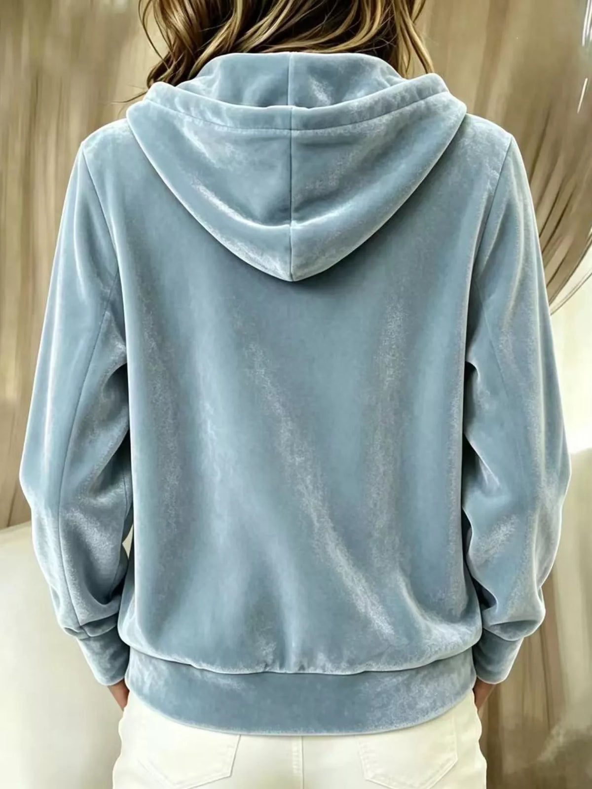 Susanne hoodie i sammet